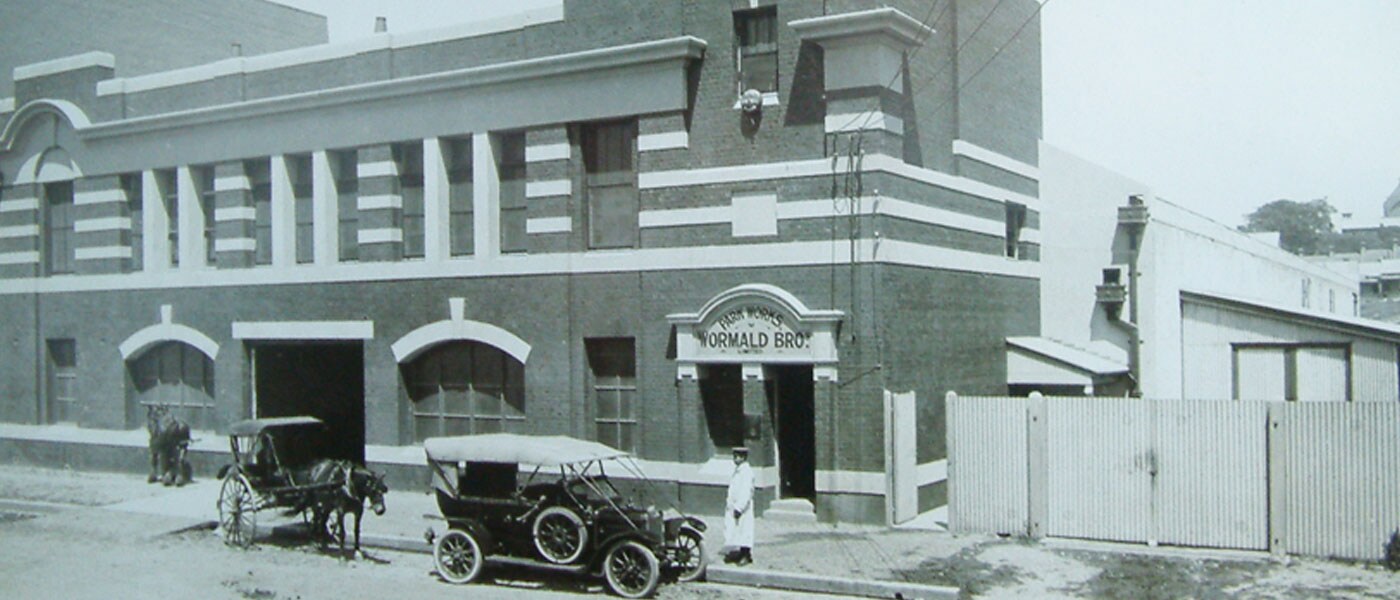 YORK® | City Header Medium