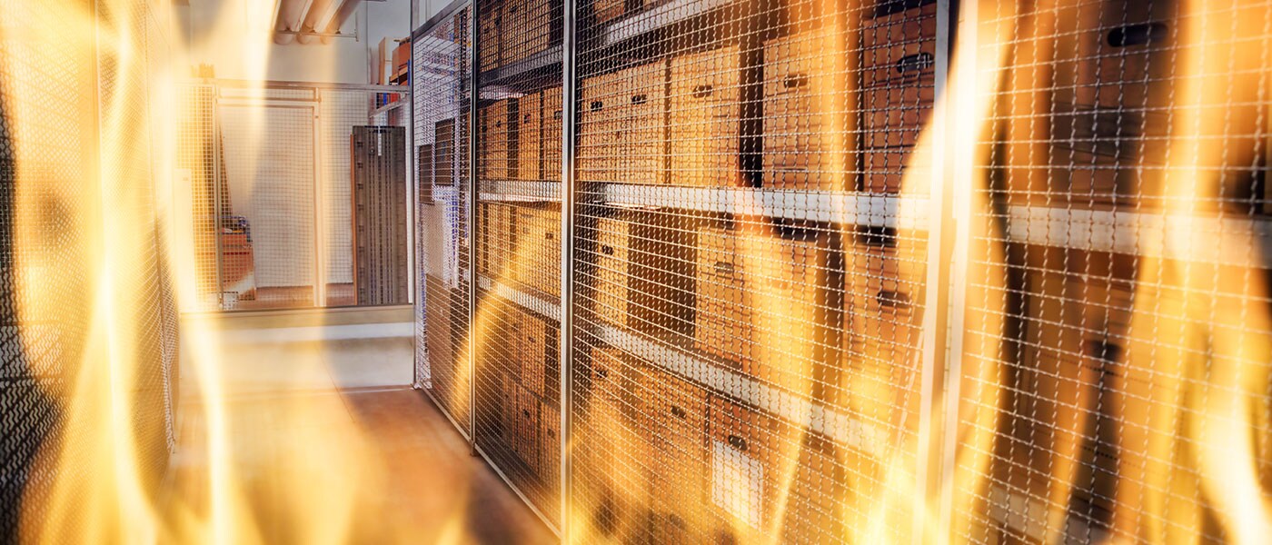 YORK® | City Header Medium